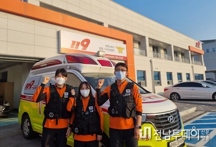 구급대원(소방장 이창주, 소방교 전송희, 김륭희)