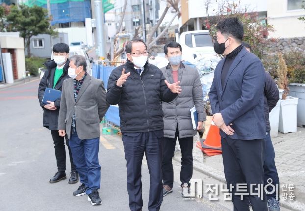 강병삼 제주시장, 도시재생 현장지원센터 현장 방문