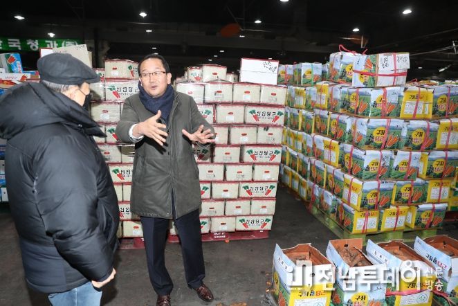 가락동 도매시장 방문한 강병삼 제주시장
