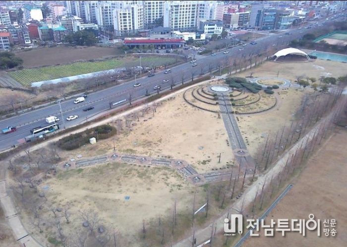 분수시설 전경