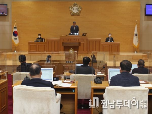 신안군의회 2023년도 첫 임시회 개회