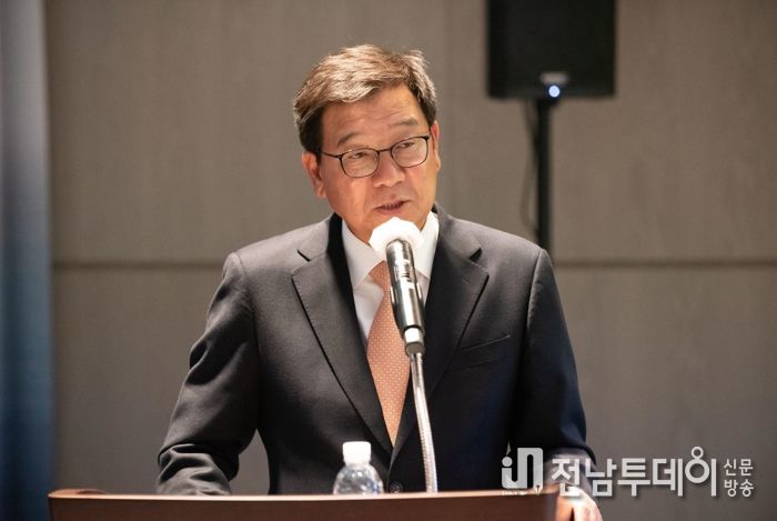 김점배 알카오스트레이딩 회장