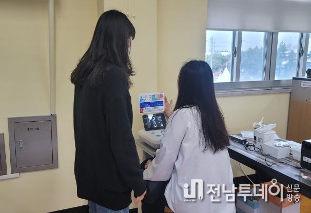 모바일 헬스케어 사업
