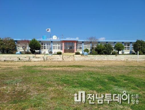 자라분교