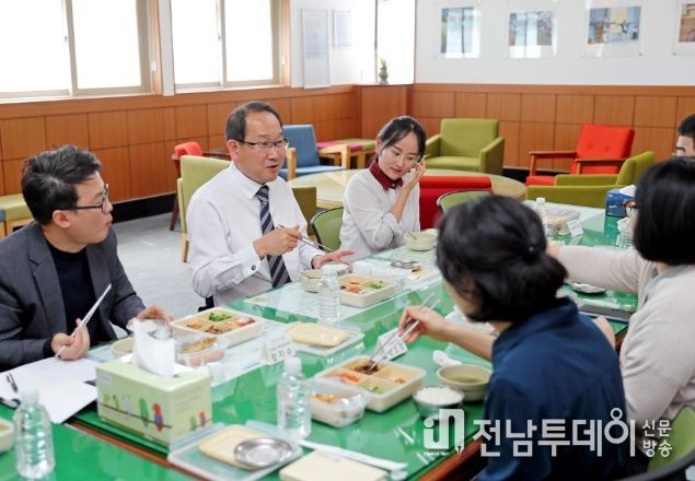 청년들과 도시락 소통 간담회