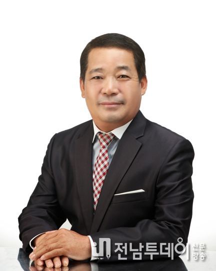 유시문 의장