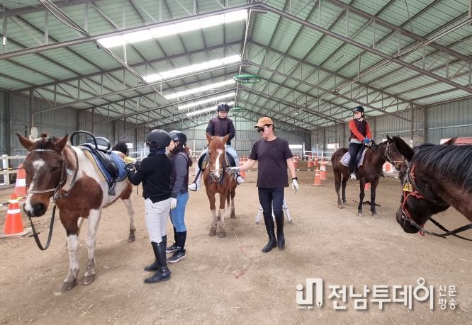 2023년 시민건강 힐링 승마 교실