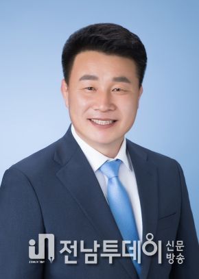 기대서 의원(중흥1·2·3, 신안동, 임동, 중앙동)