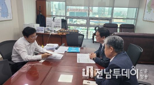 김희현 제주 정무부지사, 국회 법사위·행안위 방문