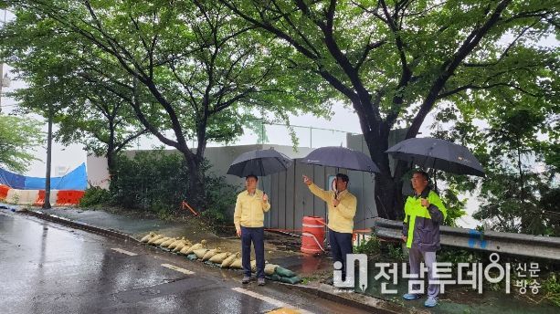 정인화 광양시장, 가야산 중복도로 유실 징후 지역 점검