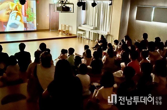 광양희망도서관, 희망별빛영화제 인기리 마감