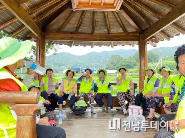 고흥군, 혹서기 건강하고 안전한 노인일자리 추진