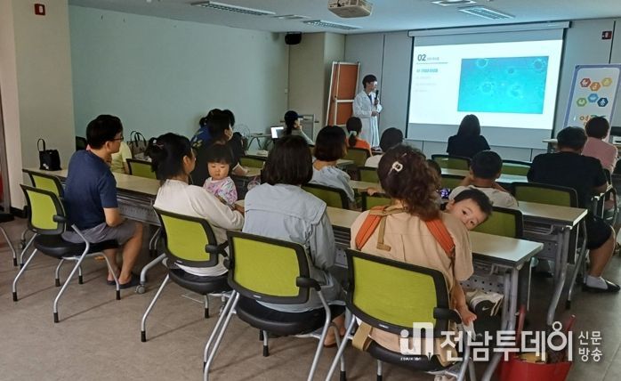 목포시가 ‘영양플러스사업’ 대상자에게 맞춤형 구강교육을 진행했다.