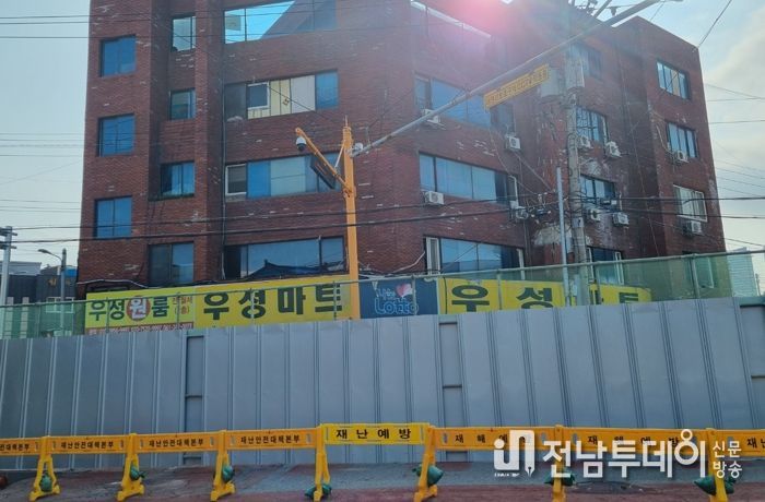 붕괴위험이 높은 높은 호남동 소재 5층 건축물에 대해 철거가 확정됐다.