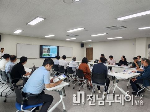 한두봉 농촌경제연구원장 고흥 스마트팜 방문‘농업의 미래를 보다.’