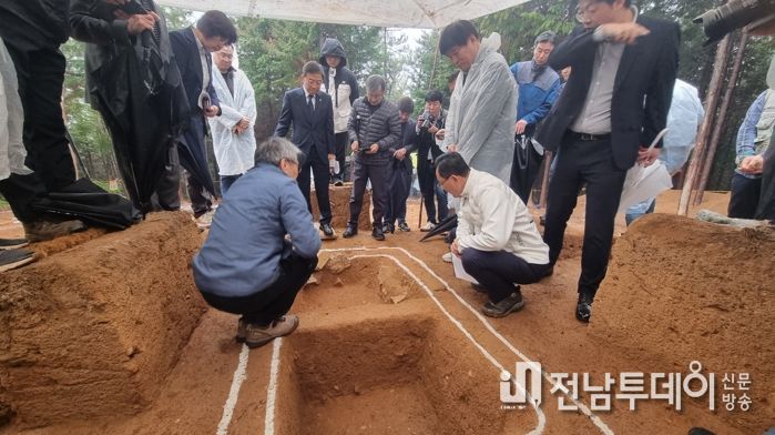 해남 방산리 독수리봉고분 현장자문위원회