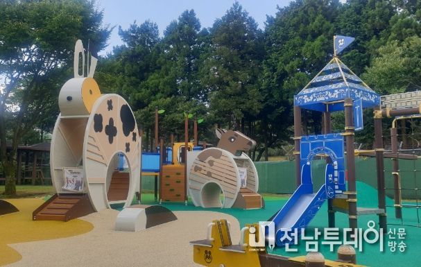 노루생태관찰원 어린이 놀이공간