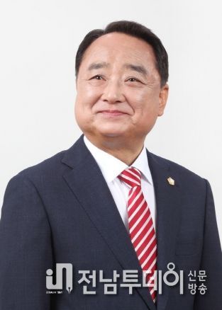 최무송 의원(문흥1·2동,오치1·2동,우산동)