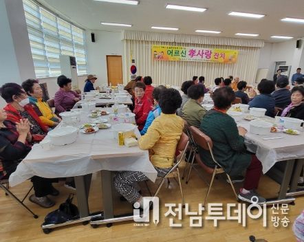목포시 죽교동 마을공동체 주주모임, 어르신 효사랑 큰잔치 개최