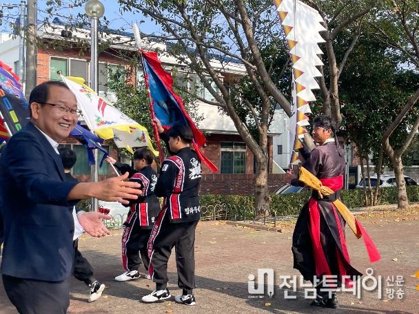 제8회 고마로마문화축제 참석한 강병삼 제주시장