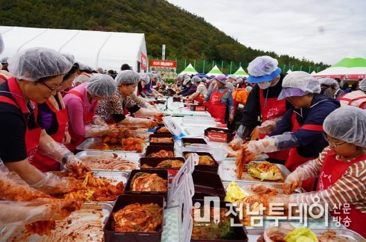 “맛에 물들고 멋에 물들다”해남미남축제 성료