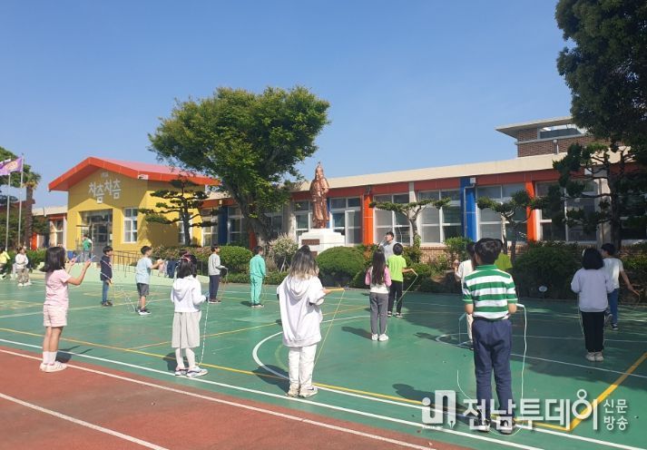 음악과 함께하는 줄넘기 교실