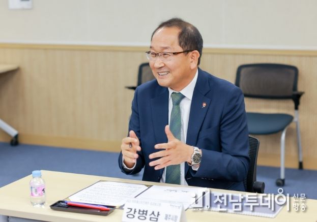 2023 아트페스타인제주 성과보고회 참석한 강병삼 제주시장