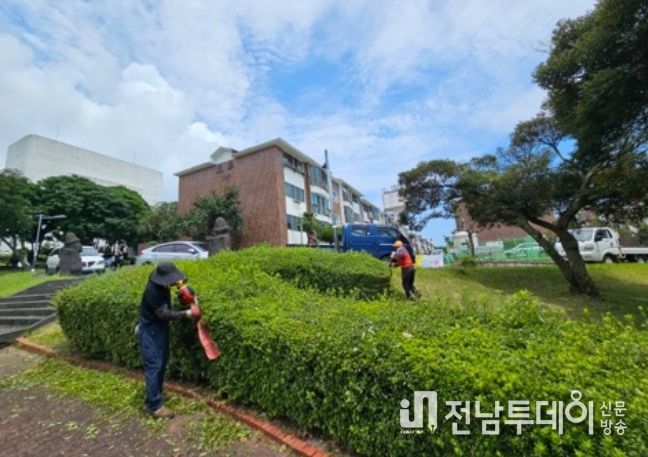 쾌적한 도시공원 조성을 위한 환경정비