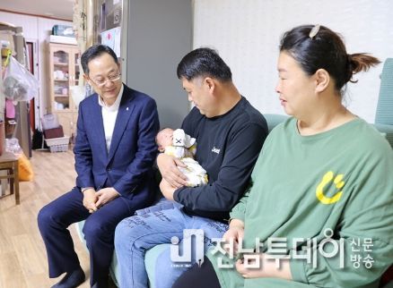해남군, 임신·출산 지원에 소득기준 없앤다
