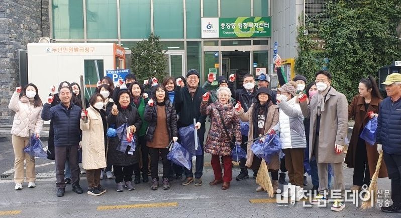 동구 충장동, 설맞이 일제 대청소 ‘내 집·내 점포 앞 청소’ 캠페인 참여 독려 병행