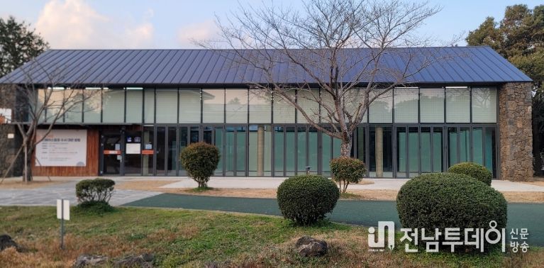 스페이스칠공