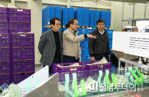 강병삼 제주시장, 서부지역 1차산업 농업현장 방문