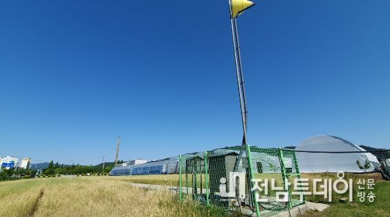 예찰포에 무인공중포충망이 설치돼 있다.
