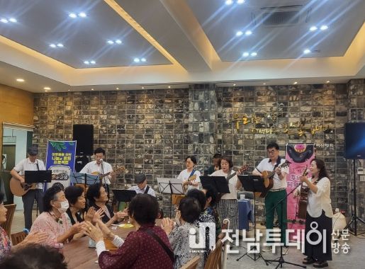광주광역시 동구, 음악으로 하나된 백년동아리 통기타반·지역 뮤지션