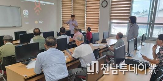 장흥군 노인복지관, 하반기 노년사회화교육 프로그램 개강