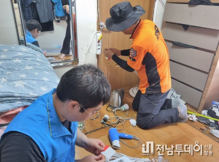 복지기동대-119생활안전순찰대 합동 화재예방 점검·지원