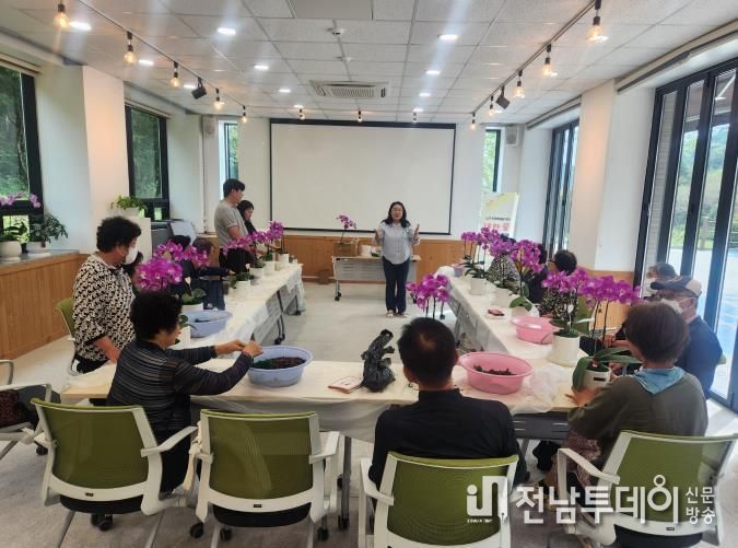 강진군, 노인자살예방 프로그램 ‘내·안·愛’ 운영