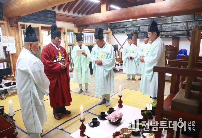 곡성·옥과향교 2025 추기 석전대제 봉행