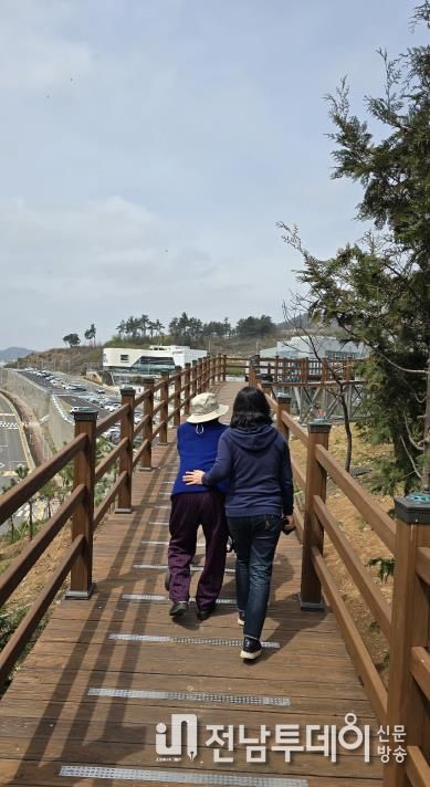 강문성 전라남도의원, 어르신과 사회적 약자 위한 안전하고 쾌적한 산책·휴식 공간 조성