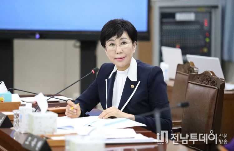 한춘옥 전남도의원, 난임부부 등 지원 정책 강화 나서
