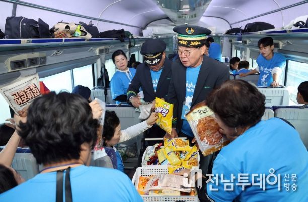‘추억의 기차 프로그램’ 특별한 추억 선물