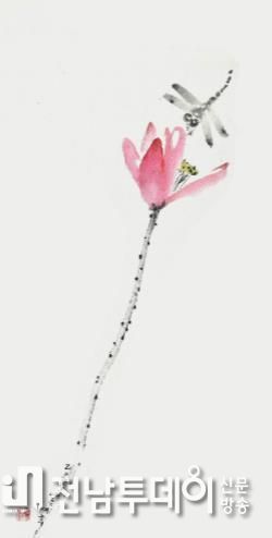 곡성 갤러리 107, 이명희 ‘먹꽃’ 수묵화 개인전 개최(연과 잠자리2 41×305cm 한지에 수묵담채)