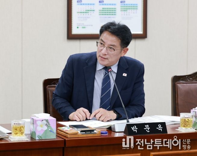 박문옥 전남도의원, “청소년이 클릭 한 번이면 유해환경 노출” 지적