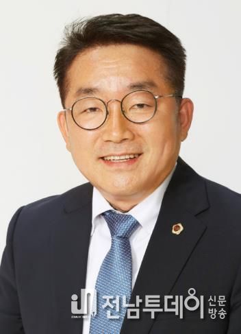 광주광역시의회 정무창 의원 “광주시 수백억 투입 문화시설 난항의 늪”