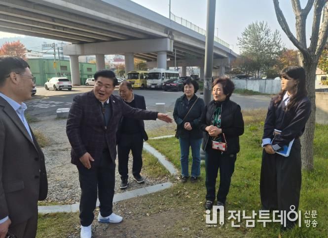 목포시의회 김관호 의원, 이로동 도시가스 미보급 지역 및 웰빙공원 현장 점검 실시
