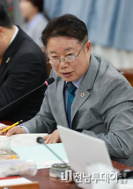 임지락 도의원 11월 11일 사회서비스원 행정사무감사