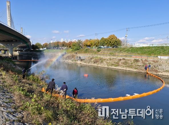 광산구, 수질오염사고 민관 합동 방제훈련 실시