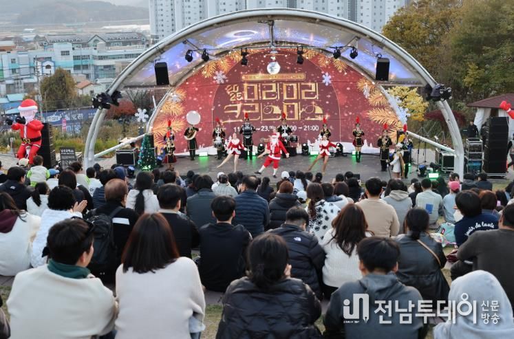 2025 미리미리 크리스마스 Vol. 2 공연 모습