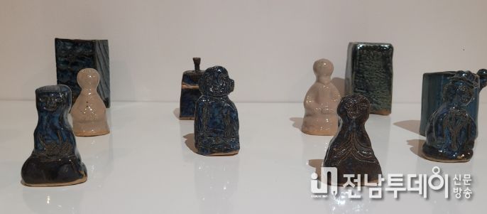 미술아카데미 성과 발표회 전시