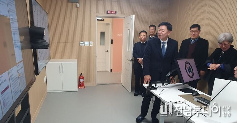 김정희 전남도의회 교육위원장, 전남온라인학교 운영 실태 점검